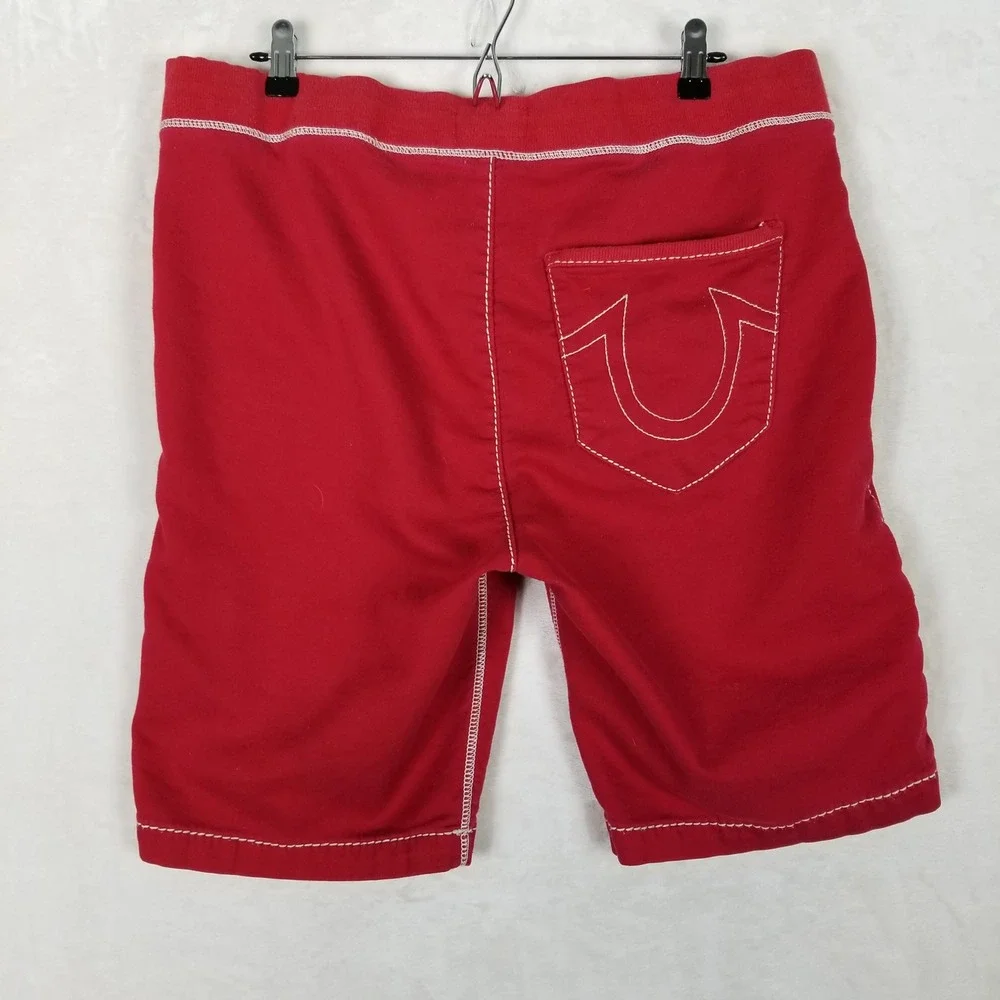 True Religion Sweat Shorts Mens Large Red Contrast Stitch Horseshoe Logo